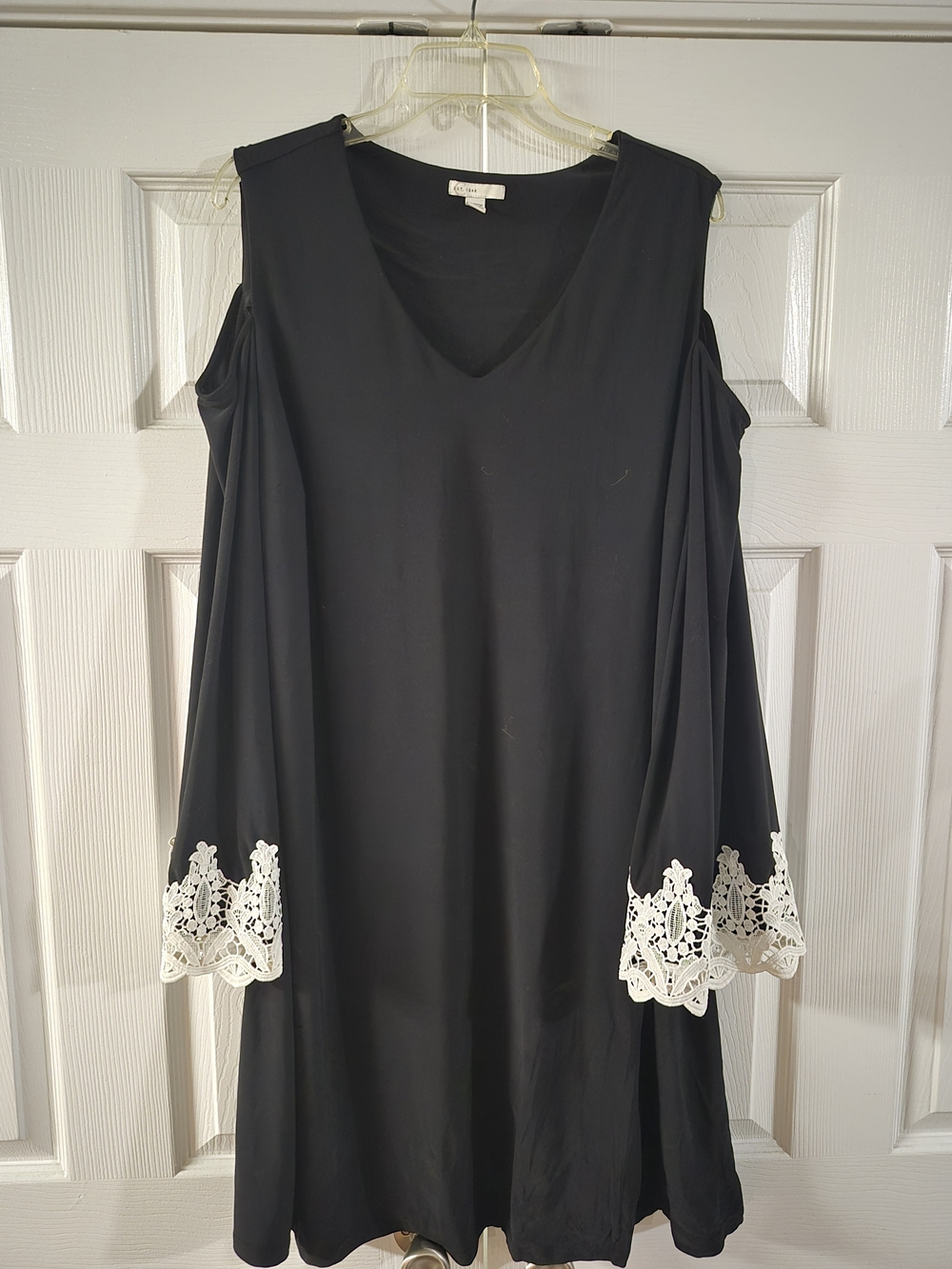 Coldwater Creek Black Cold-Shoulder Midi Dress with White Lace Cuffs
